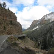 Sur la route de Mammoth Hot Springs