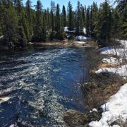 Une des rivières à traverser Mai