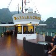 Halong Bay: Le/The Azalea