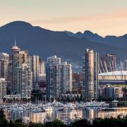 2 6787 vancouver skyline 2100x1000