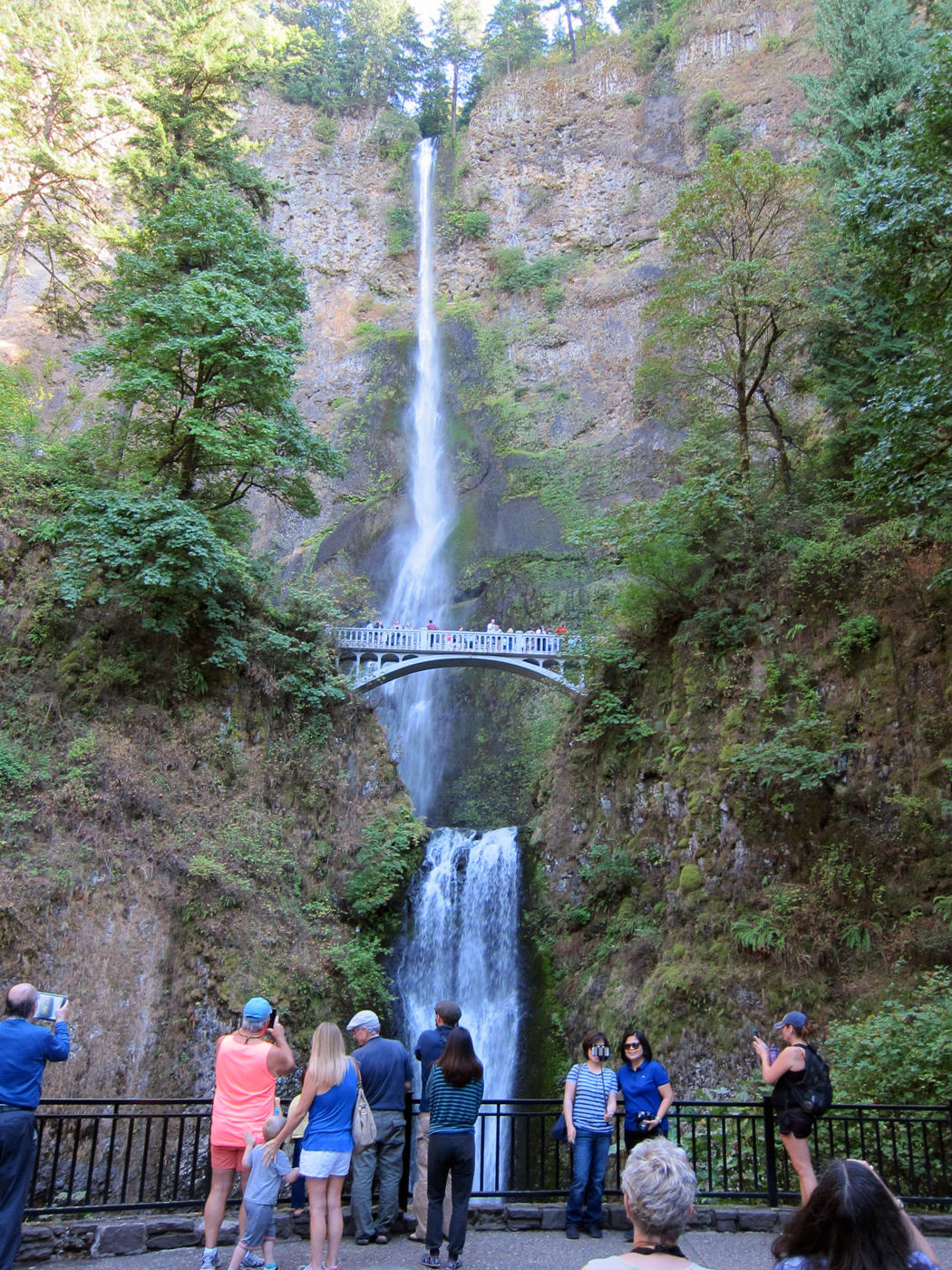 Multnomah falls oregon 09 2015